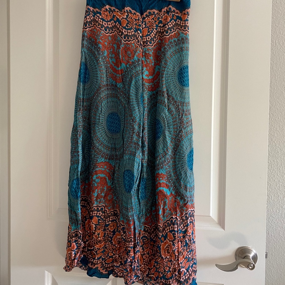 Thailand’s culotte pant